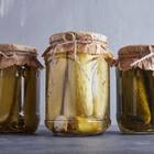 Почему мутнеют банки с огурцами
